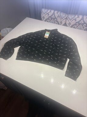 Nike Black Logo-Print Cropped Crewneck Sweatshirt